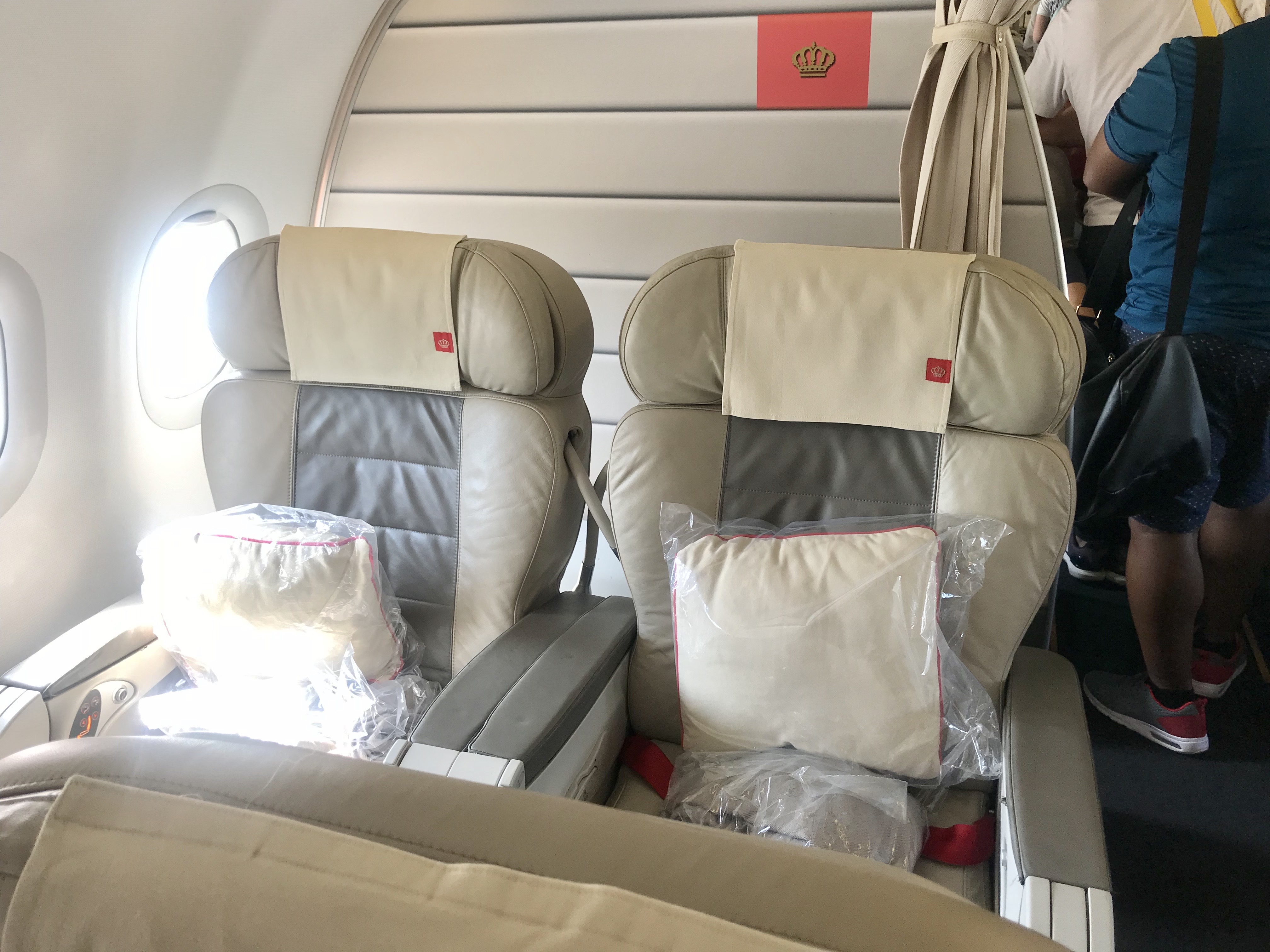 royal air jordanian business class